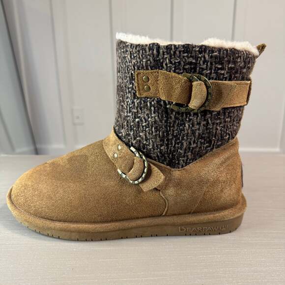 BEARPAW Women's Avery Tan Suede and Knit Wool Blend Winter Ankle Boots - Picture 4 of 12